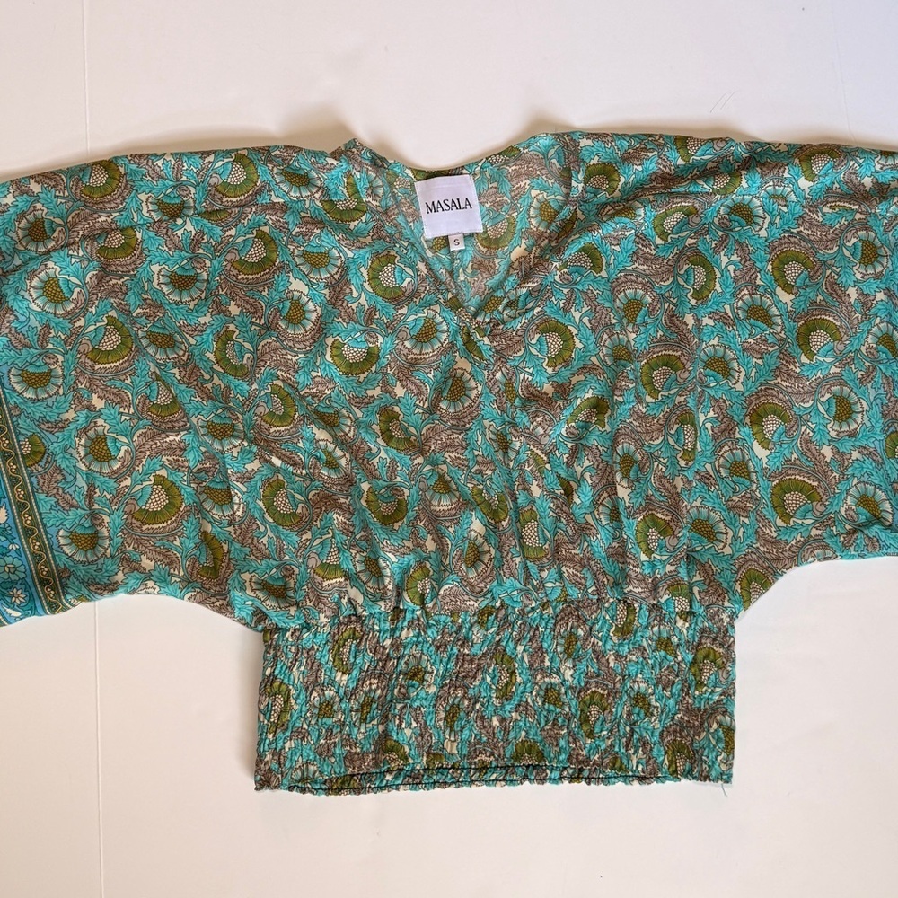 MASALA Blouse  size small